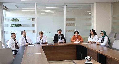 Şenel: "Artrit'e sahip olan hastaların yüzde 50'si tam zamanlı bir işte çalışamıyor"