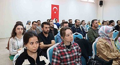 Sivas'ta öğretmenlere uyum semineri verildi