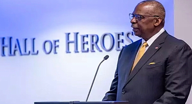 ABD Savunma Bakanı Austin: İran'dan İsrail'e fırlatılan füzeler engellendi