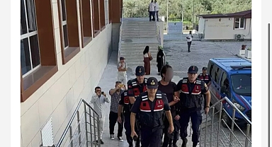 Minibüste üniversiteli 2 kıza cinsel saldırıdan tutuklandı