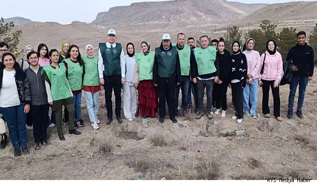 Yeşilhisar ilçesinde bin fidan, toprakla buluşturuldu