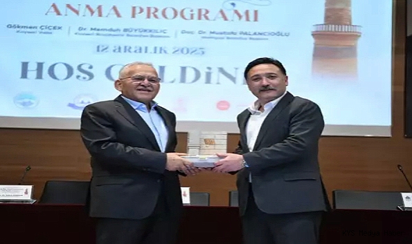 KAYSERİ Büyükşehir Belediye Başkanı Memduh Büyükkılıç, Danışmendli Hükümdarı Melik Muhammed (Mehmet) Gazi'yi vefatının 882’nci yılında dualarla andı.