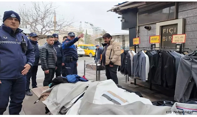 Kayseri zabıtası, kaldırım işgali denetimi yaptı