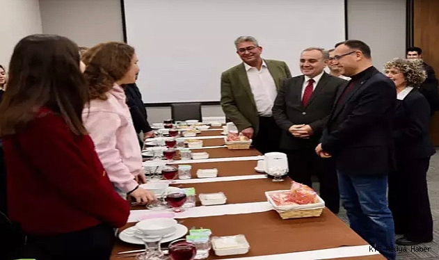 Başsavcı Korkmaz ve Rektör Altun, özel gereksinimli öğrenciler ile iftar yaptı
