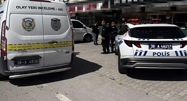 Husumetlisini pastanede öldüren sanığa 10, ağabeyine 6 yıl 8 ay hapis cezası