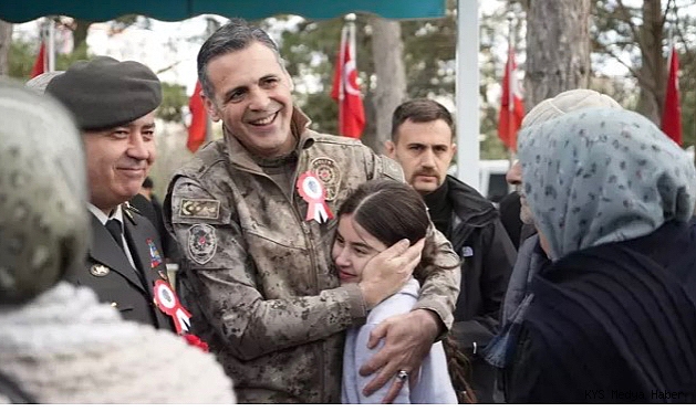 Kayseri'de emniyet personelinden polis şehitliğine ziyaret